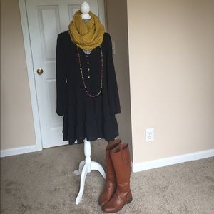 Boutique Black Dress - Size Large (Loose Fit)